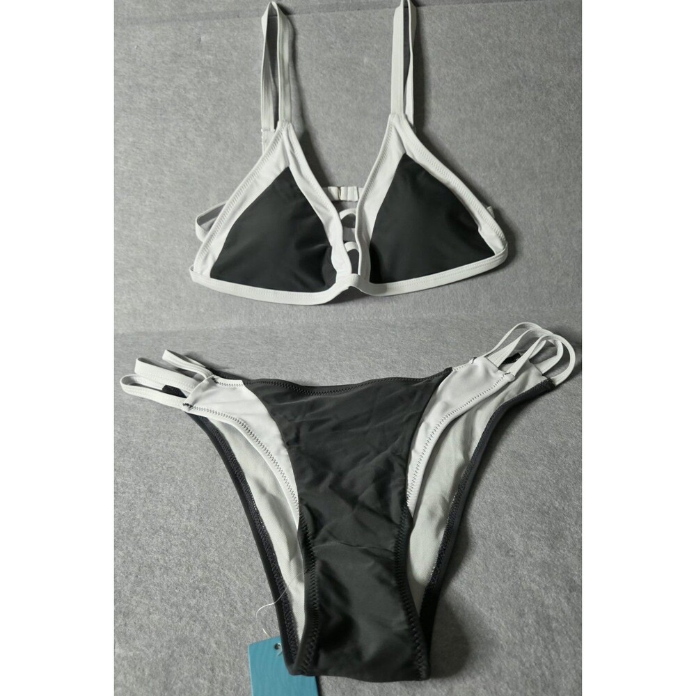 CUPSH Women's Sz L Black/ White Strappy Triangle Bikini Set Adjustable NWT